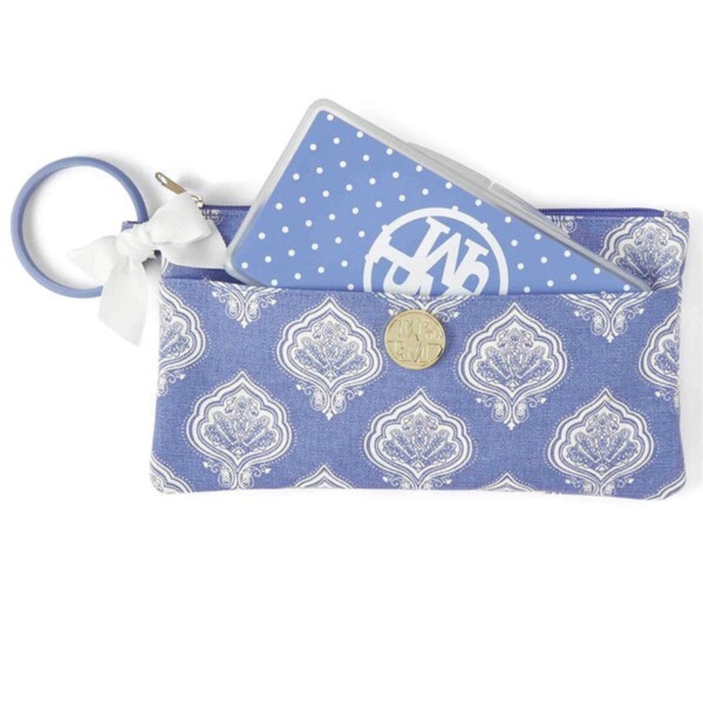 NWT MUD PIE LIL BITER 3pc Diaper Wallet Bag/Clutch & Silicone Toy in Damask Blue